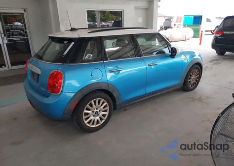 2015 Mini Hardtop Cooper z USA, uszkodzony, nr VIN WMWXS5C57FT837412